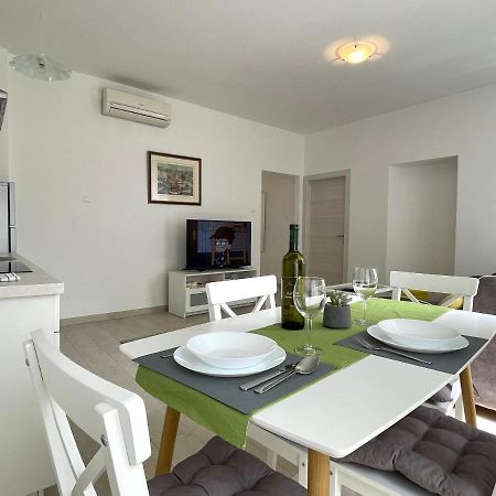 Modern Apartment In The Old Part Of Town Рієка Екстер'єр фото